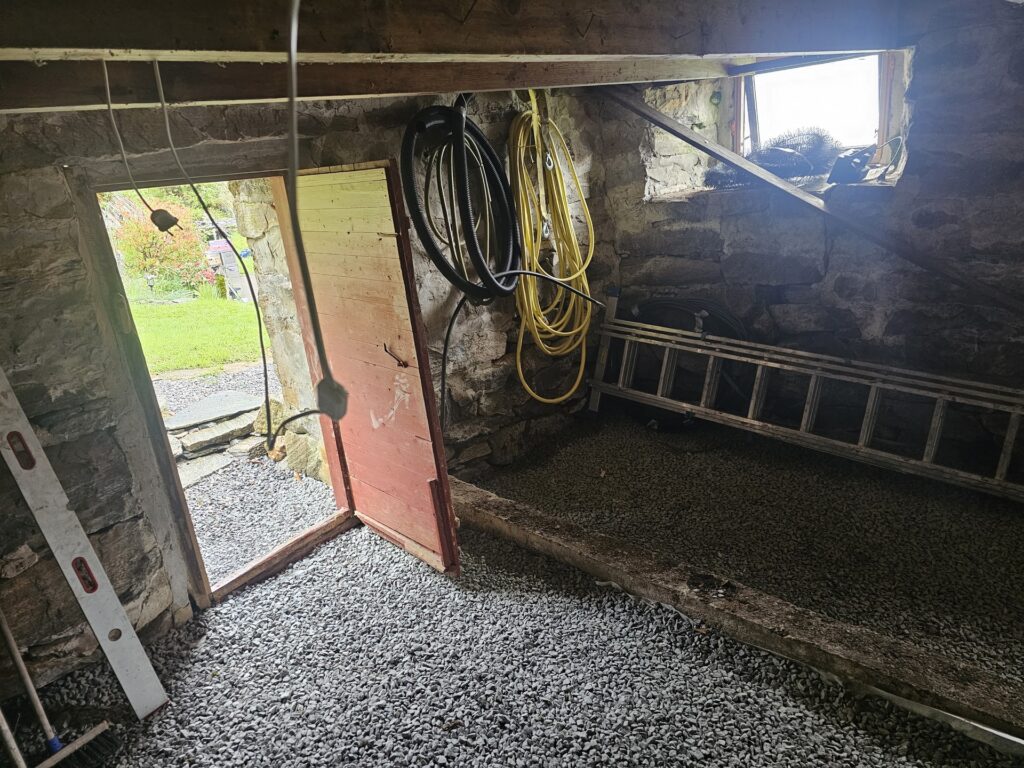 Eventyrlig Oppussing sesong 12: Førbilder Naustdal