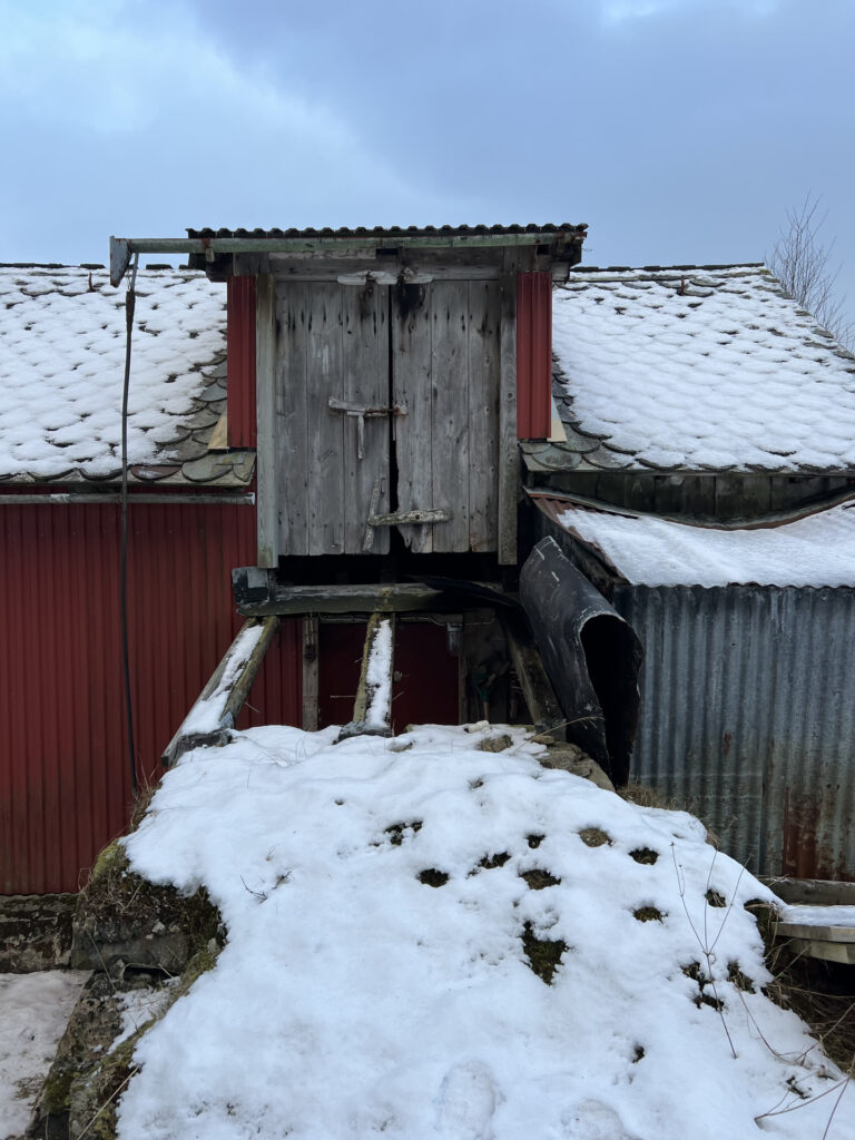 Eventyrlig Oppussing sesong 12: Førbilder Naustdal